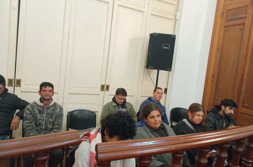 Vecinos reclaman en el Concejo la creación de un “espacio de resguardo nocturno†para personas en situación de calle