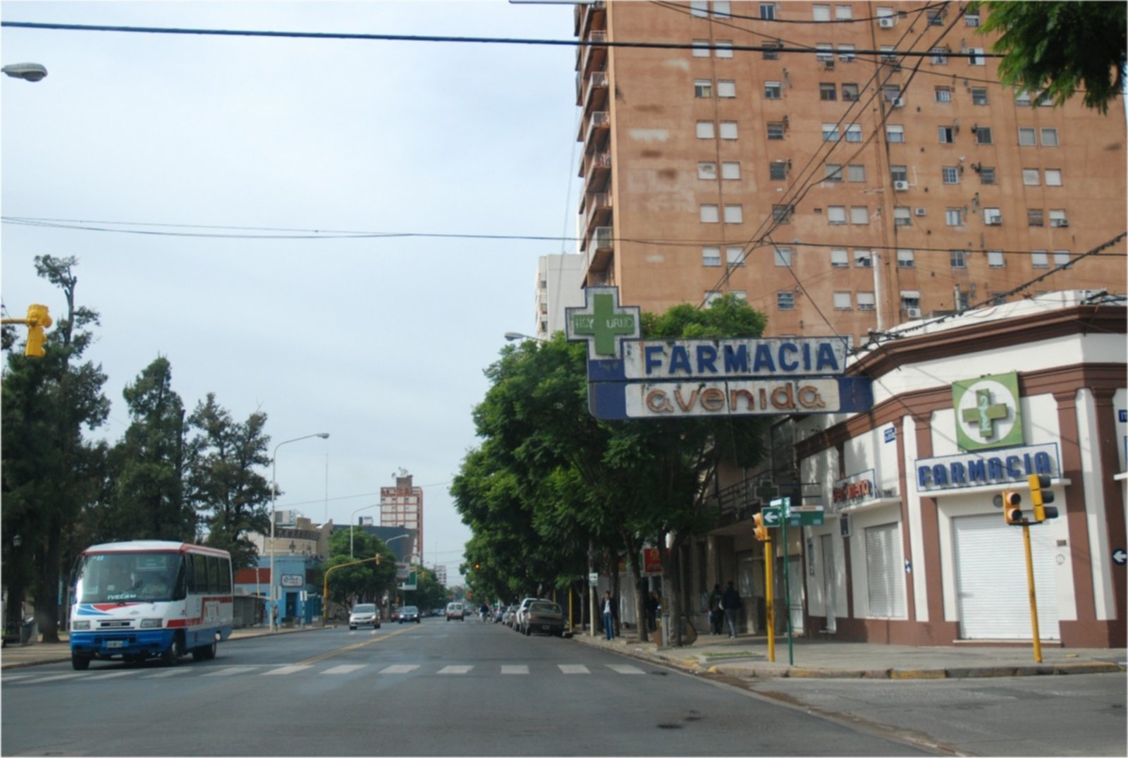 Alarmante informe sobre accesibilidad: más de la mitad de las veredas de avenida de Mayo no cumple con los parámetros establecidos