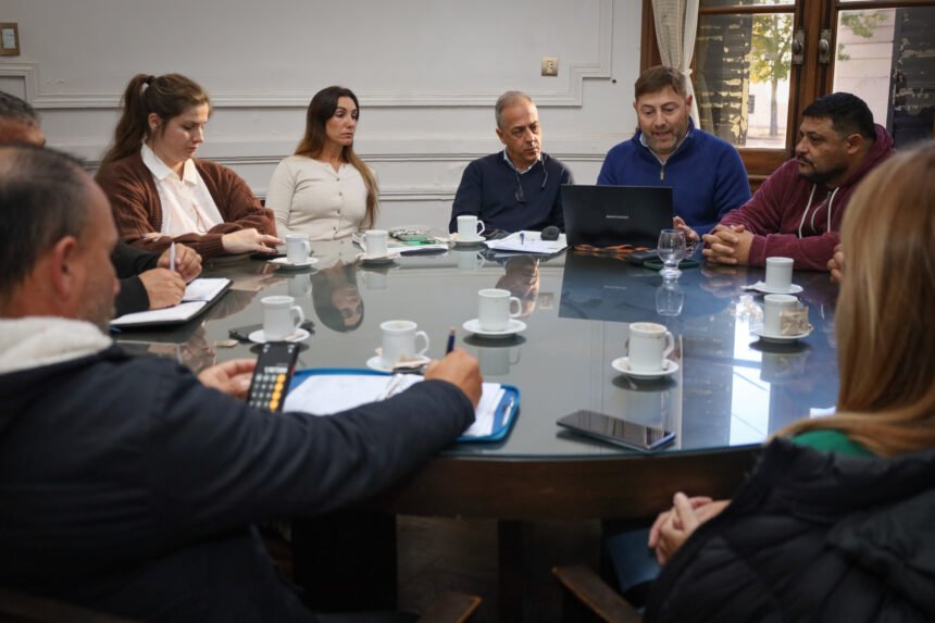 El Municipio acordó aumentos salariales del 1,9% en octubre y del 1,7% en noviembre