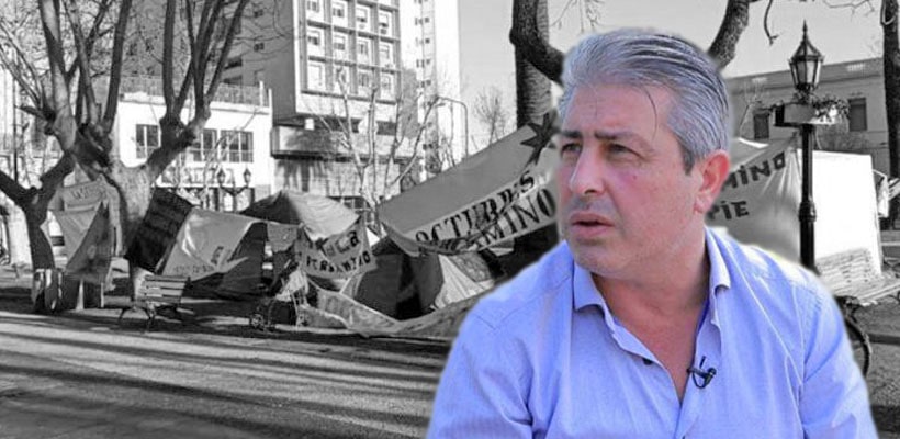 martinez-acampe-minjpg