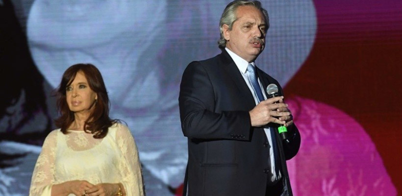 cfk-enojada-con-albertojpg