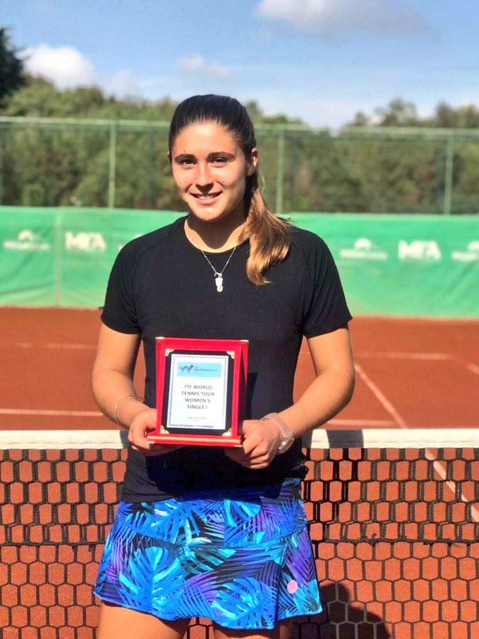 JULIA RIERA TURQUIA1.jpg