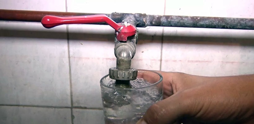 agua-arsenico-canilla-minjpg