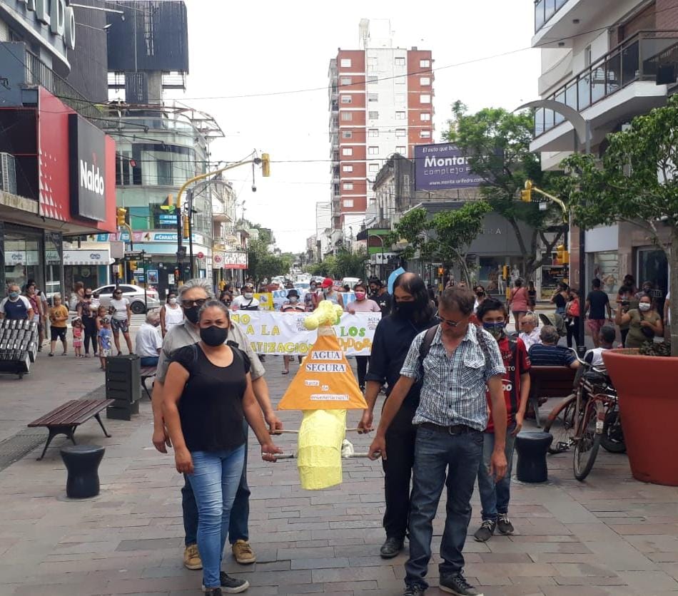 reclamo agua2.jpg