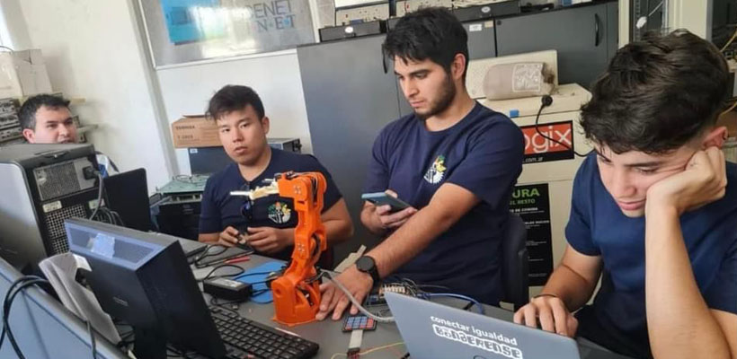 alumnos tecnica 1.jpg