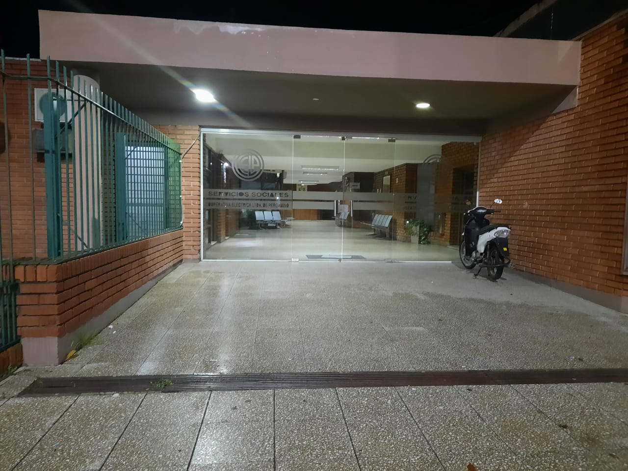 salas velatorias noche 1.jpeg
