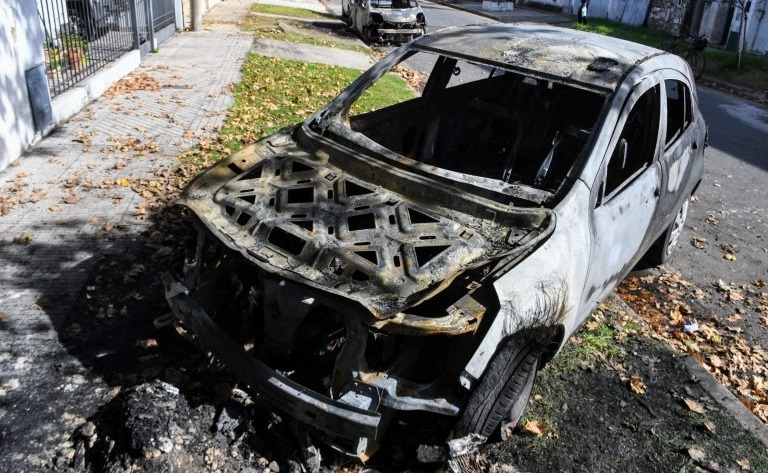 rosario-auto-incendiadojpeg