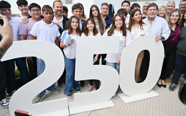 kici-escuelajpg