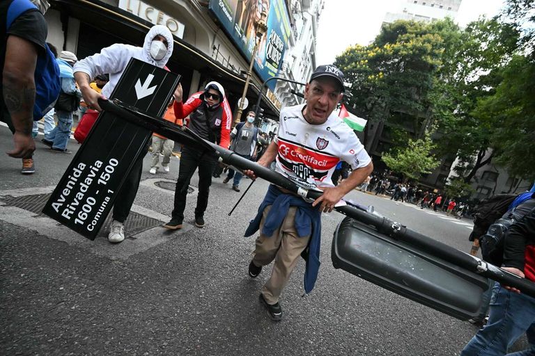 hincha-marchajpg
