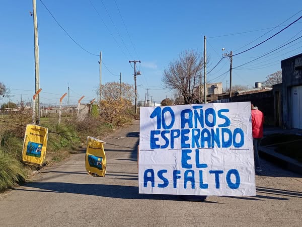vecinos-asfaltojpg